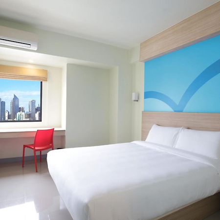 Hop Inn Hotel Cebu City Стая снимка